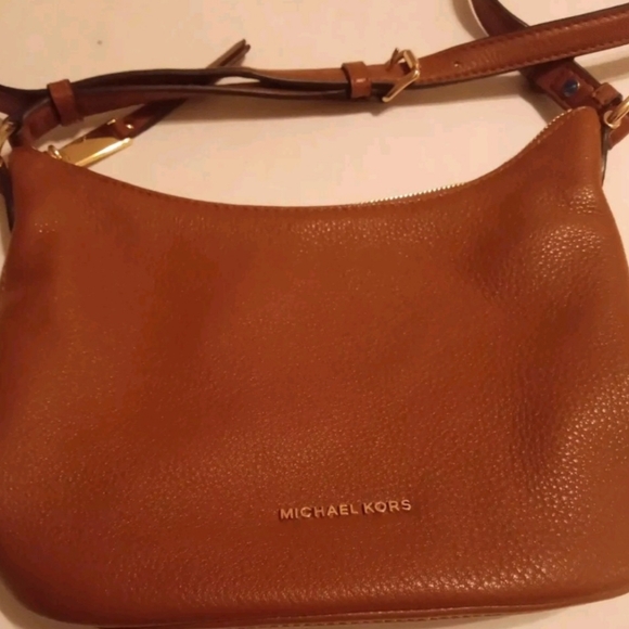 Michael Kors Brown Leather Women's Bag Lupina 7x10x5 - Picture 2 of 9
